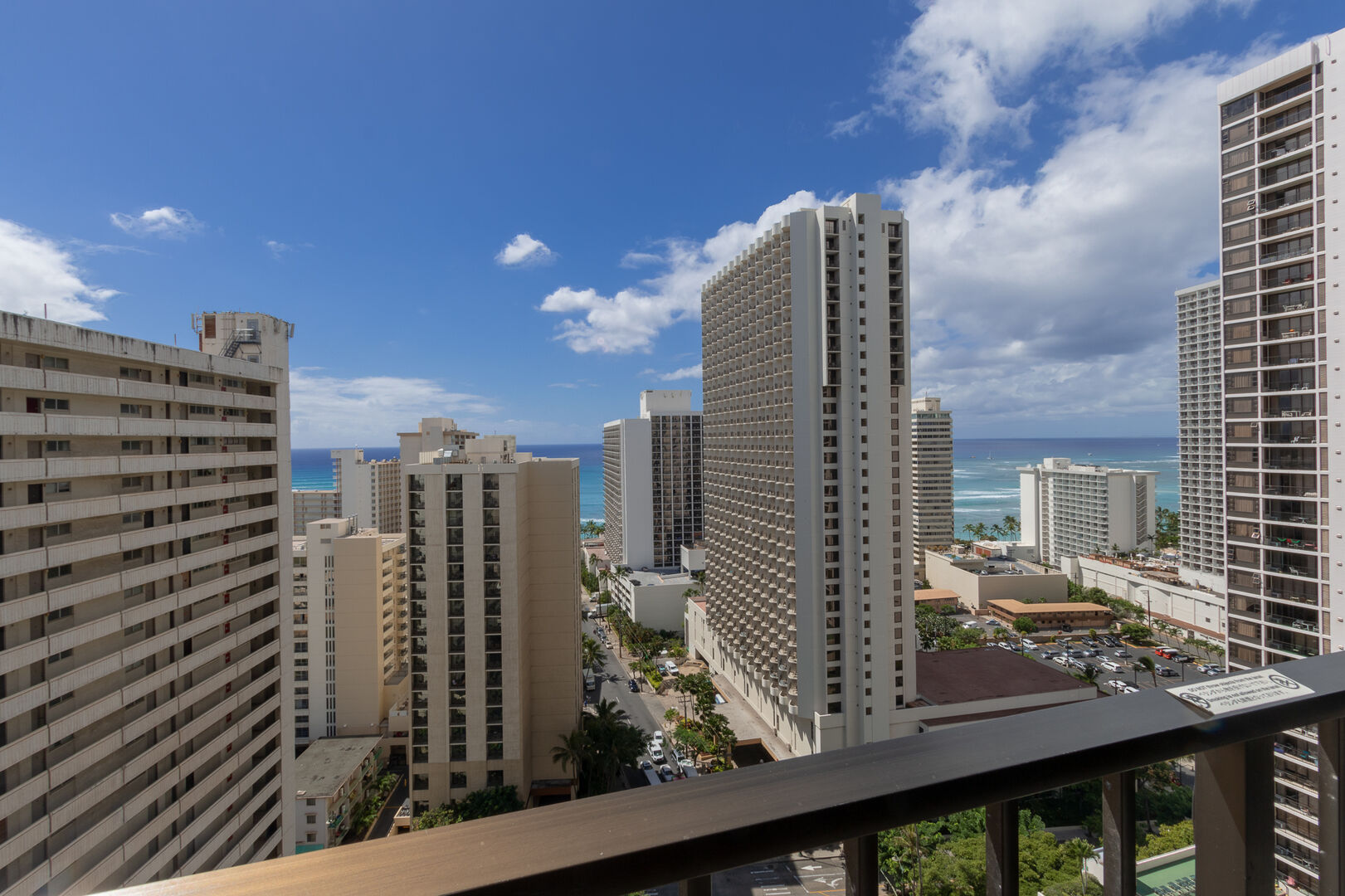 Waikiki Sunset Vacation Rentals Koko Resorts Hawaiian